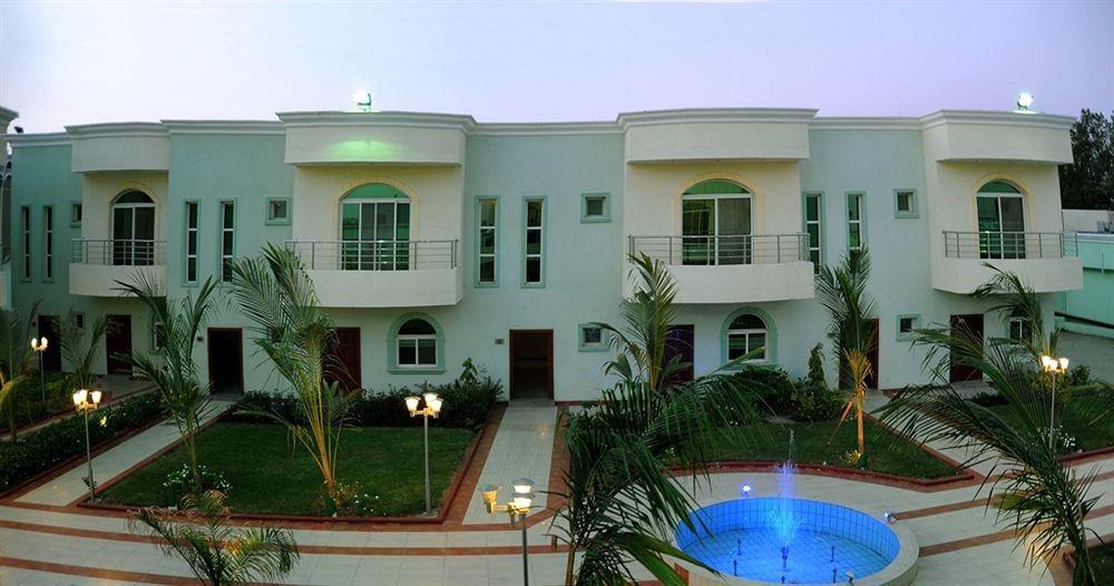 Al Waha Hotel Yidda Exterior foto
